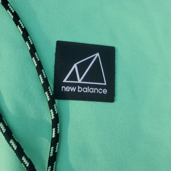 New Balance Trail Hoodie - Picture 4 of 6